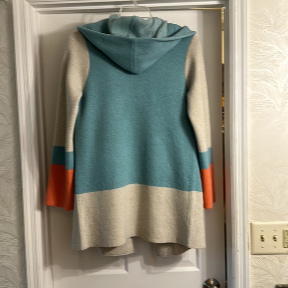 NWOT from Anthropologie!wrap coat 100% wool above the knee wrap coat - Picture 3 of 8